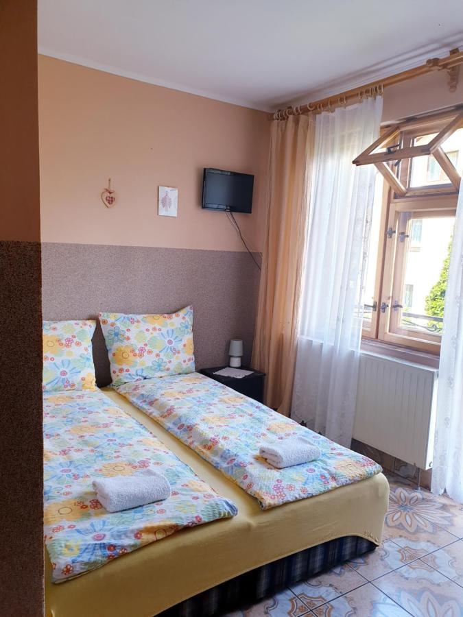 Dom Wczasowy Goral Wegierska Gorka Bagian luar foto